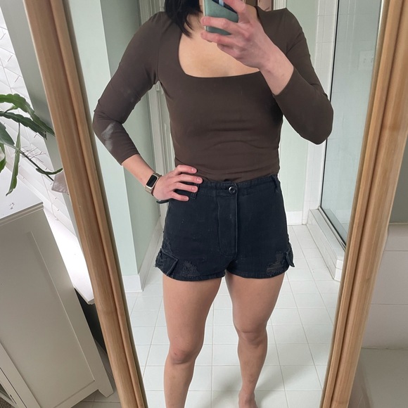 Carmar black ripped shorts - Picture 4 of 4